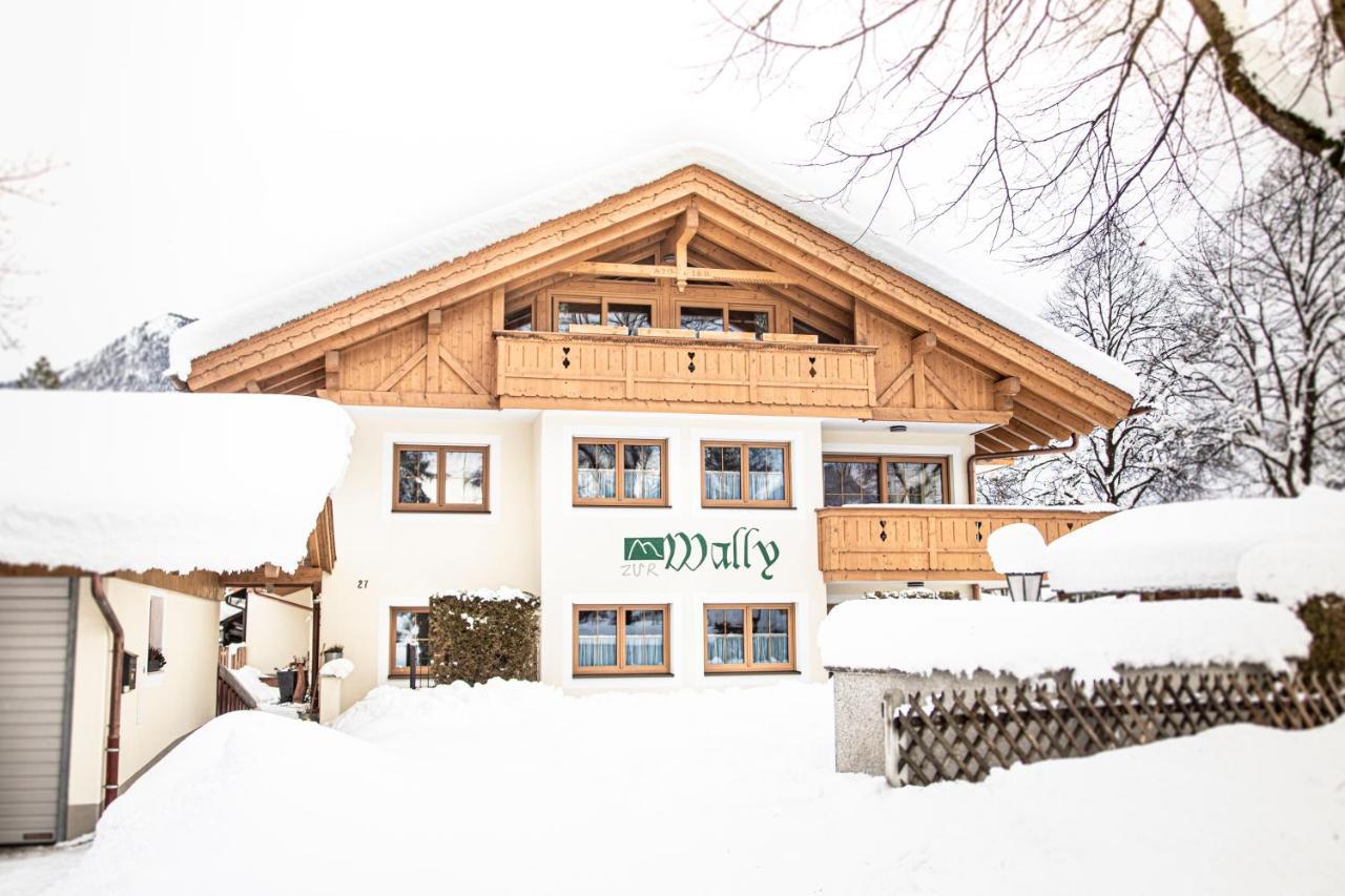 Ferienwohnungen "Zur Wally" Garmisch-Partenkirchen Dış mekan fotoğraf