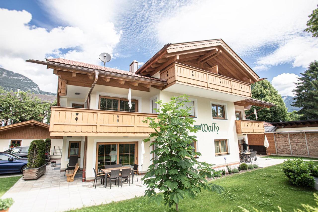 Ferienwohnungen "Zur Wally" Garmisch-Partenkirchen Dış mekan fotoğraf